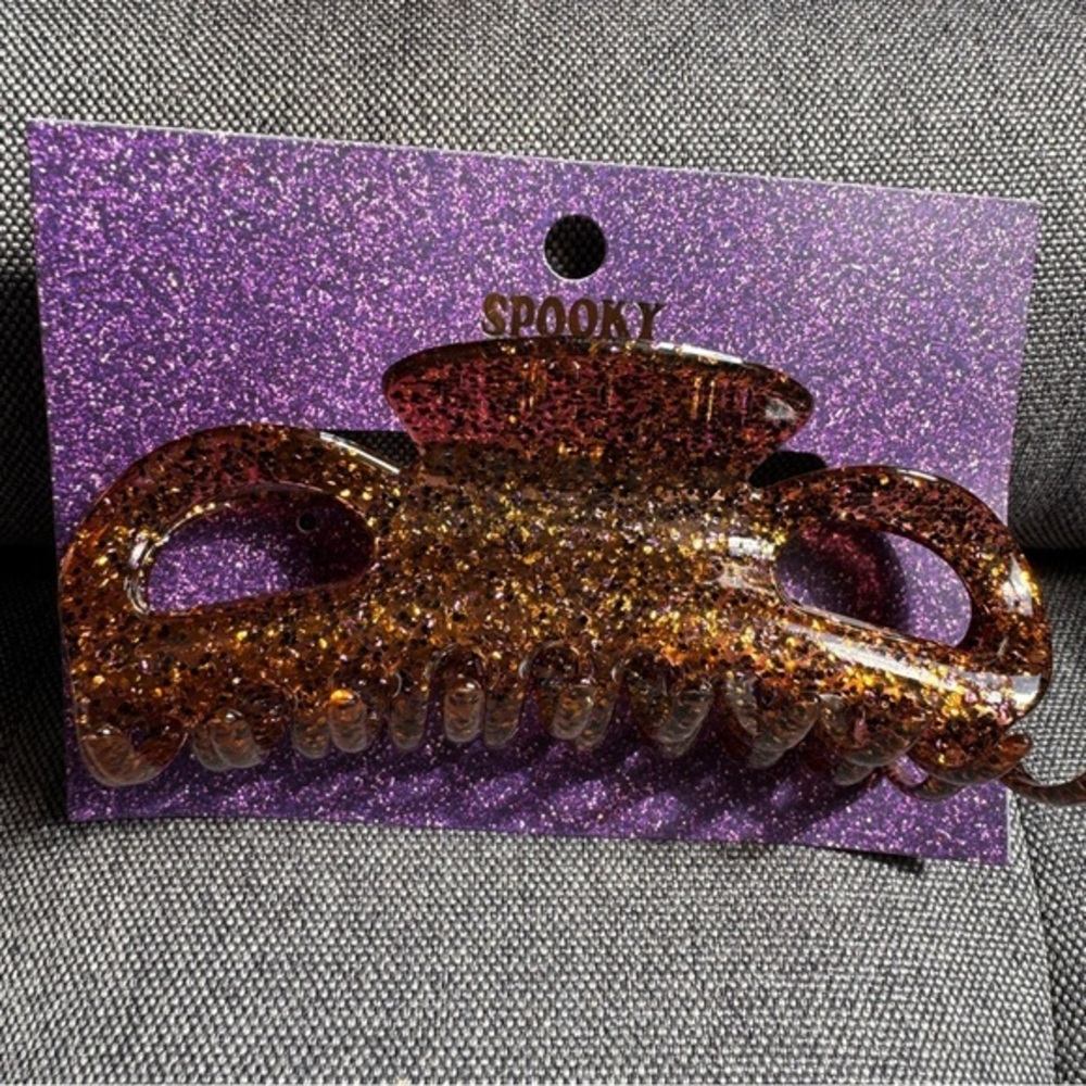 Target Spooky Jumbo Glitter Claw Hair Clip - Orange